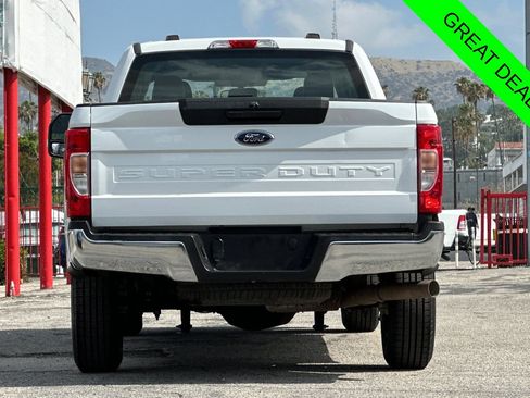Used 2022 Ford F250 XL w/ Power Equipment Group RWD image 5