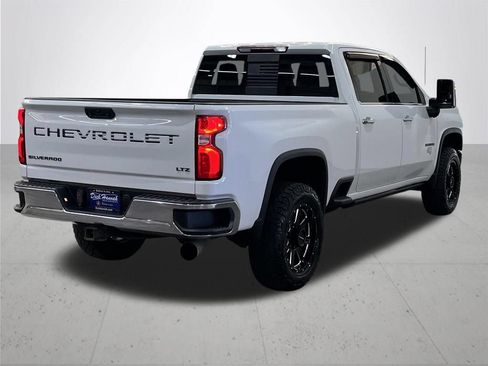 Used 2020 Chevrolet Silverado 2500 LTZ AWD/4WD image 10