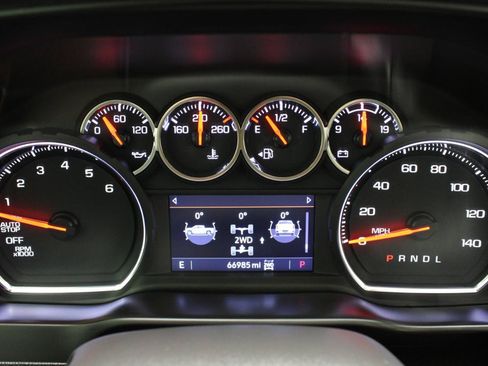 Used 2020 Chevrolet Silverado 1500 RST AWD/4WD image 76