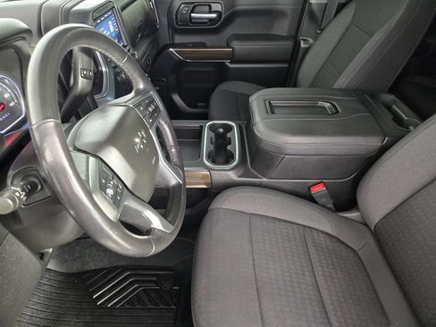 Used 2021 Chevrolet Silverado 1500 LT Trail Boss w/ Convenience Package II AWD/4WD image 15