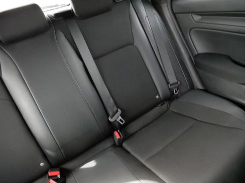 Used 2025 Honda Civic Sport image 14
