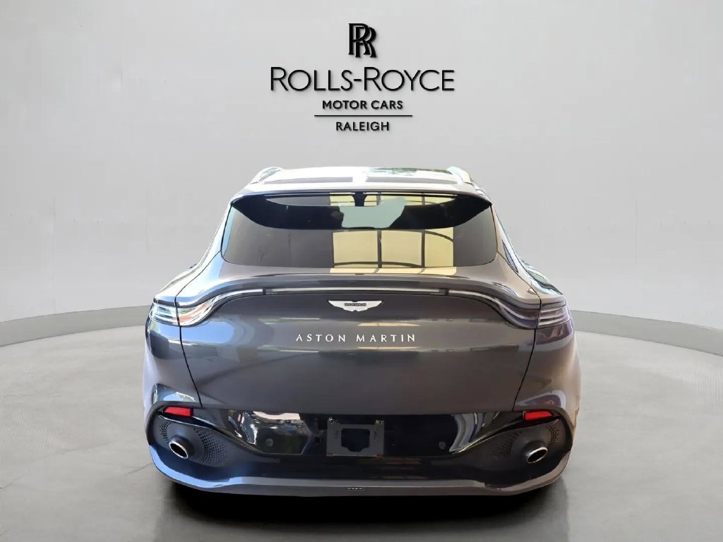Used 2022 Aston Martin DBX AWD/4WD image 5