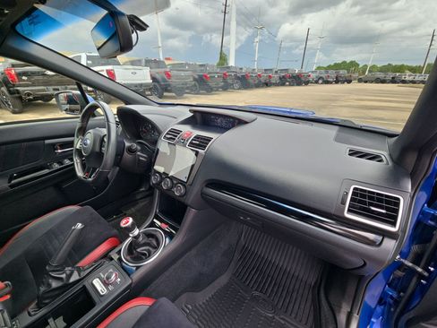 Used 2020 Subaru WRX STI AWD/4WD image 32