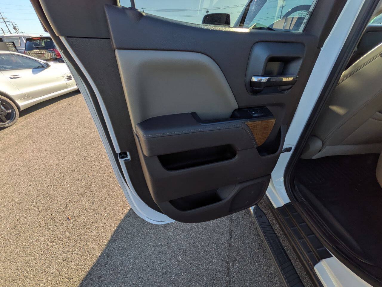 Used 2016 GMC Sierra 1500 SLT w/ SLT Preferred Package AWD/4WD image 24