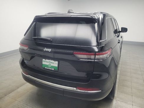 Used 2022 Jeep Grand Cherokee Limited 4xe image 7