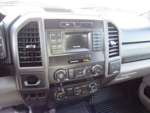 Used 2019 Ford F250 XL w/ XL Value Package image 13