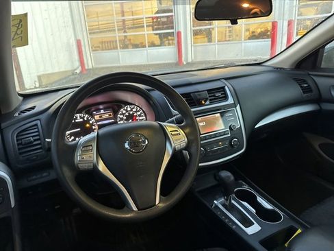 Used 2017 Nissan Altima 2.5 S w/ Power Driver Seat Package image 12