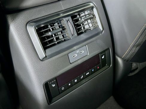 New 2026 MAZDA CX-70 3.3 Turbo S w/ Premium Package image 33