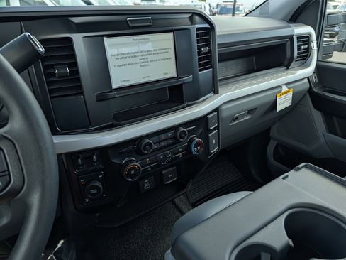 New 2026 Ford F250 XL w/ XL Off-Road Package image 26