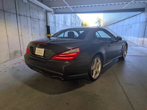 Used 2014 Mercedes-Benz SL 550 image 9