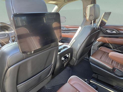 Used 2024 GMC Yukon Denali Ultimate image 26