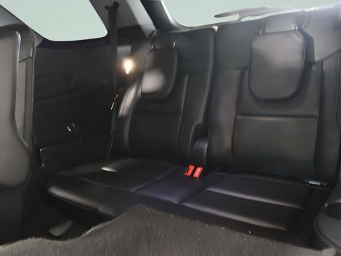 Used 2022 Ford Explorer XLT w/ Equipment Group 202A image 33