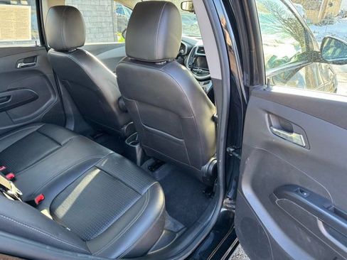 Used 2020 Chevrolet Sonic Premier image 25