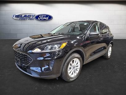 Used 2022 Ford Escape SE w/ Cold Weather Package