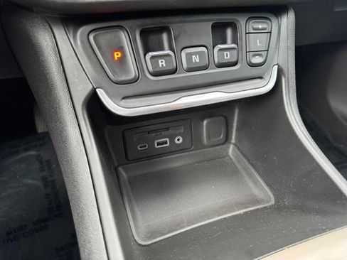Used 2018 GMC Terrain Denali w/ Comfort Package AWD/4WD image 19