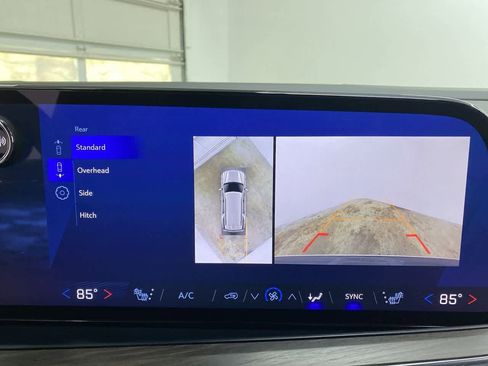 Used 2025 Chevrolet Tahoe Z71 image 25