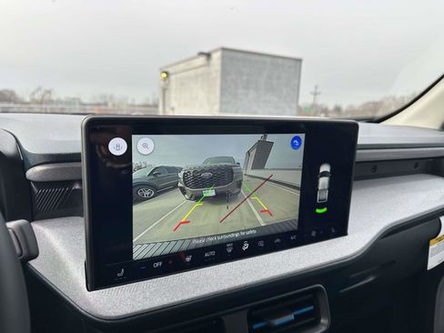 New 2026 Ford Maverick XLT w/ Equipment Group 301A image 18