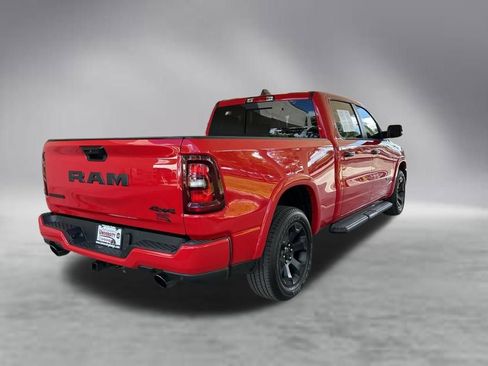 Used 2025 RAM 1500 Big Horn AWD/4WD image 3