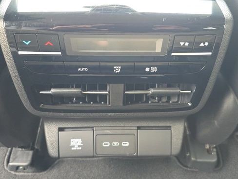 Used 2026 Acura MDX SH-AWD w/ Technology Package image 15