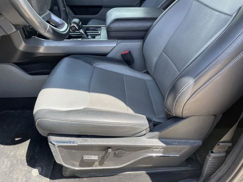 Used 2023 Ford F150 Lariat RWD image 12