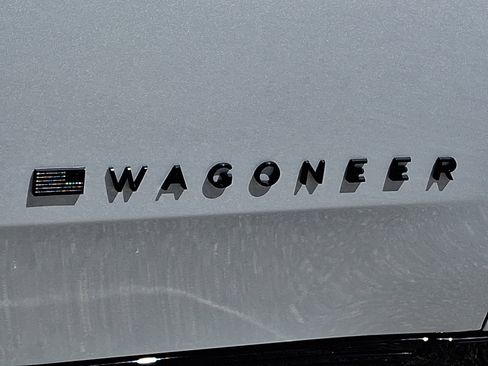 New 2025 Jeep Wagoneer Series II image 19
