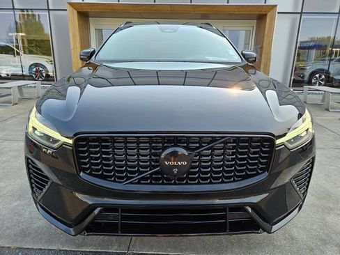Certified 2024 Volvo XC60 T8 Ultimate w/ Protection Package Premier AWD/4WD image 2