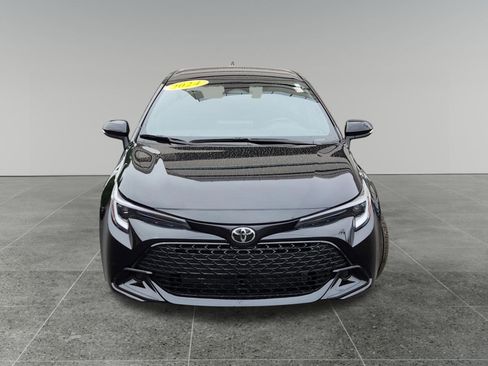 Used 2024 Toyota Corolla SE w/ SE Package FWD image 2