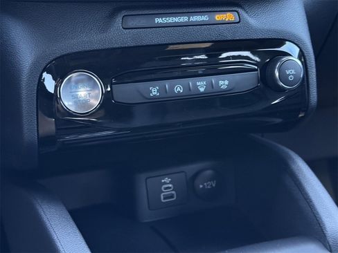 New 2026 Ford Escape ST-Line image 40
