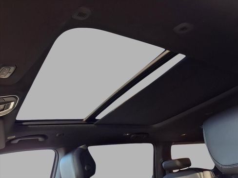 New 2026 Jeep Grand Wagoneer 4WD image 22