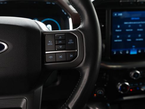 Used 2022 Ford F150 Lariat w/ Max Trailer Tow Package image 24