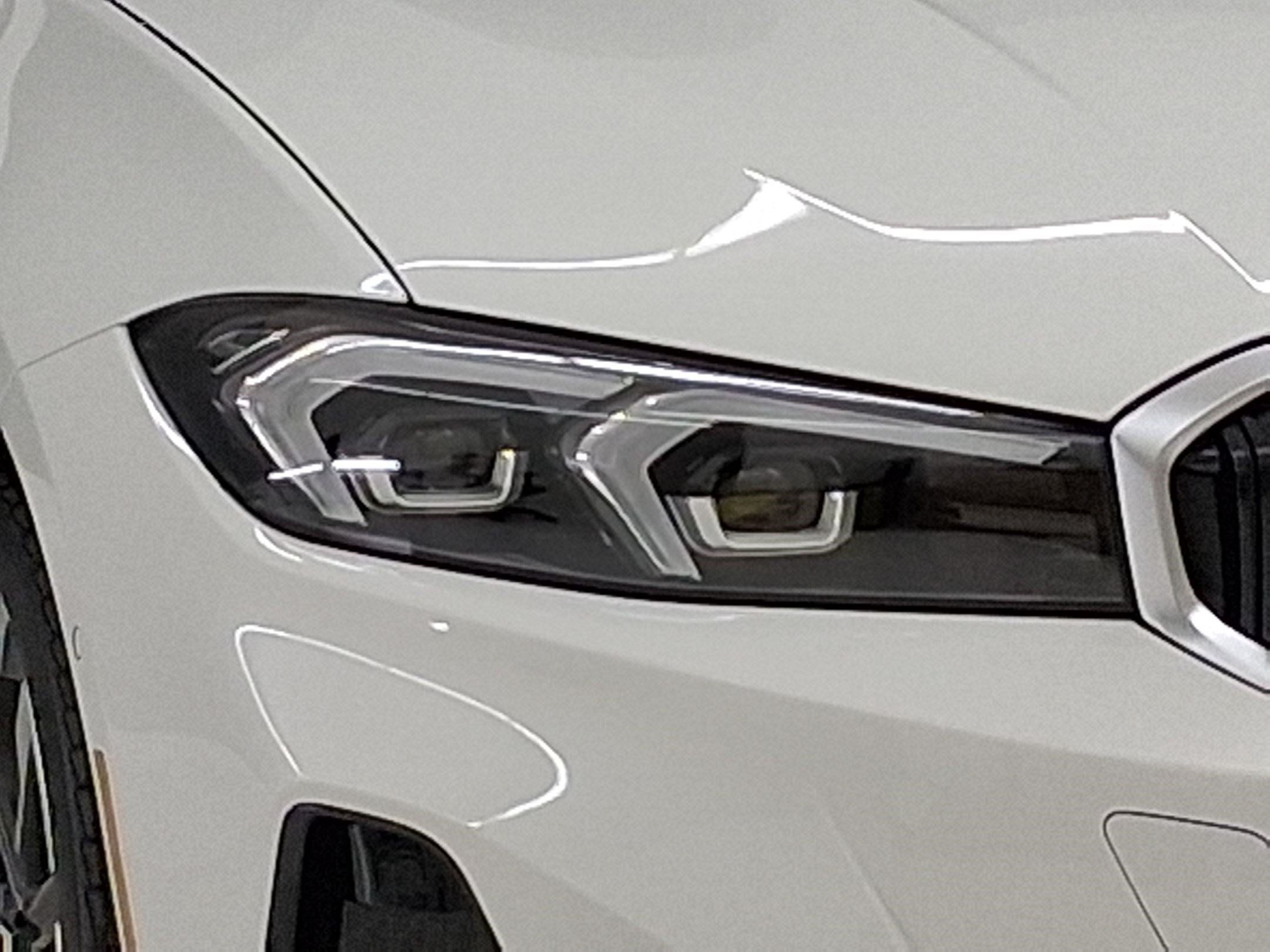 New 2026 BMW 330i Sedan w/ Convenience Package RWD image 9