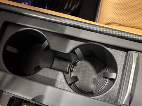 New 2026 Lexus ES 500e AWD/4WD image 27