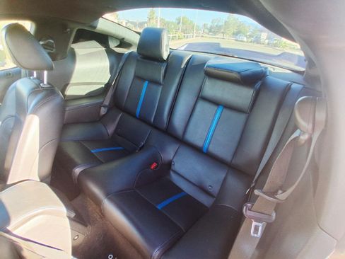 Used 2011 Ford Mustang GT Premium w/ Electronics Pkg RWD image 16