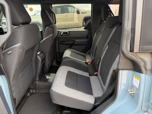 Used 2023 Ford Bronco Big Bend AWD/4WD image 9