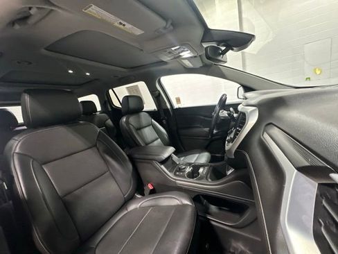 Used 2021 GMC Acadia SLT image 18