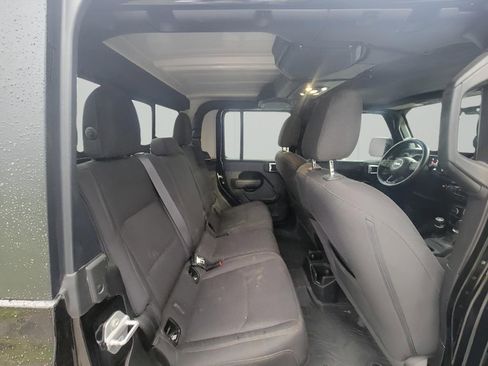 Used 2022 Jeep Gladiator Sport AWD/4WD image 30