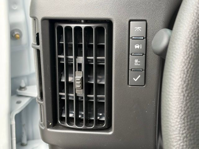 New 2026 GMC Savana 2500 w/ Driver Convenience Package RWD image 28