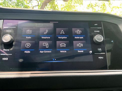 Used 2021 Volkswagen Jetta SEL FWD image 36