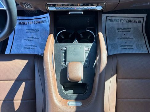 Used 2025 Mercedes-Benz GLE 450 4MATIC image 50