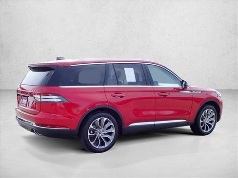 Used 2025 Lincoln Aviator Reserve w/ Illumination Package AWD/4WD image 4