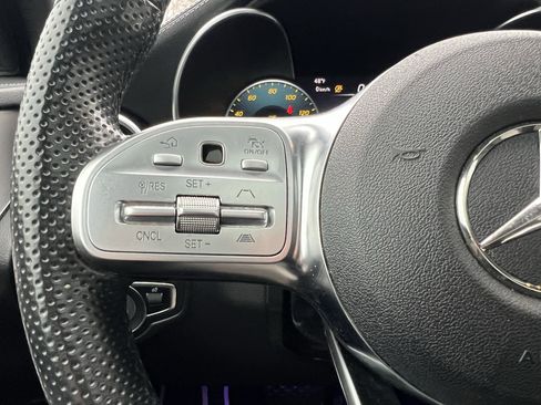 Used 2020 Mercedes-Benz GLC 300 4MATIC image 19