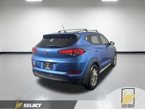 Used 2017 Hyundai Tucson SE w/ SE Popular Package 02 AWD/4WD image 5