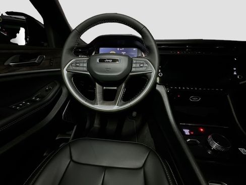 New 2026 Jeep Grand Cherokee Limited AWD/4WD image 27