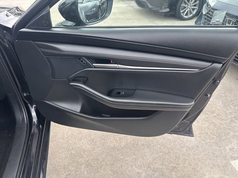 Used 2024 MAZDA MAZDA3 s FWD image 13
