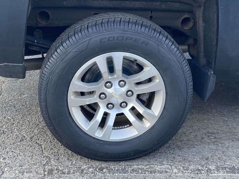 Used 2017 Chevrolet Silverado 1500 LT w/ All Star Edition image 9