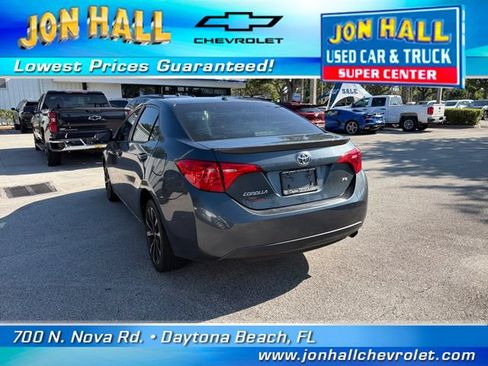 Used 2018 Toyota Corolla SE w/ SE Premium Package FWD image 7