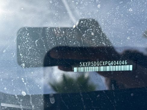 Used 2023 Kia Telluride SX Prestige X-Pro AWD/4WD image 3