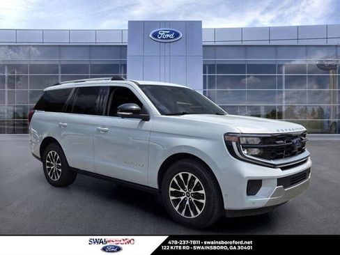 Used 2025 Ford Expedition Platinum AWD/4WD image 1