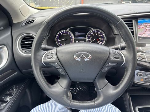 Used 2019 INFINITI QX60 Luxe w/ Essential Package image 19