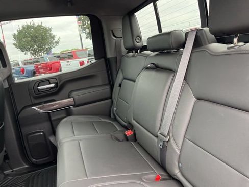 Used 2022 Chevrolet Silverado 1500 LTZ w/ LTZ Premium Package AWD/4WD image 14